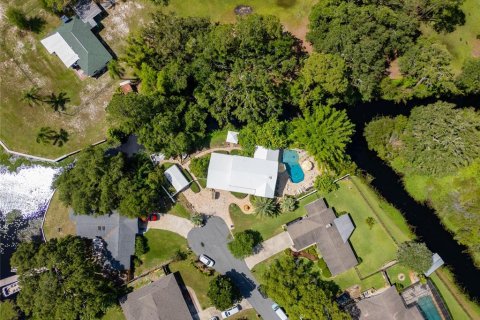 House in Clermont, Florida 4 bedrooms, 242.66 sq.m. № 1795695 - photo 22