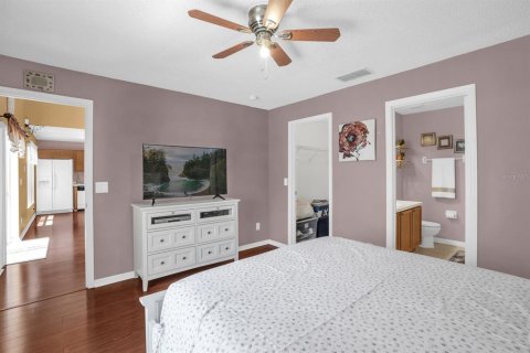 Villa ou maison à vendre à Kissimmee, Floride: 3 chambres, 133.5 m2 № 2231677 - photo 16