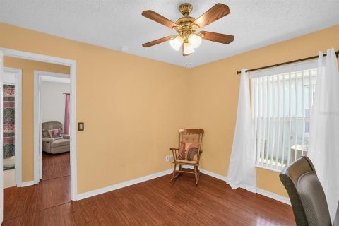 Villa ou maison à vendre à Kissimmee, Floride: 3 chambres, 133.5 m2 № 2231677 - photo 13