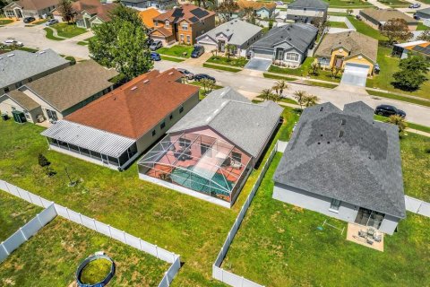 Villa ou maison à vendre à Kissimmee, Floride: 3 chambres, 133.5 m2 № 2231677 - photo 29