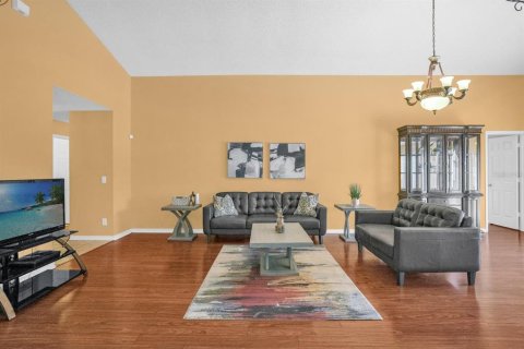 Villa ou maison à vendre à Kissimmee, Floride: 3 chambres, 133.5 m2 № 2231677 - photo 5