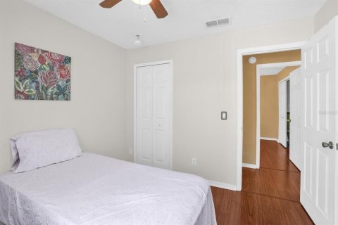 Villa ou maison à vendre à Kissimmee, Floride: 3 chambres, 133.5 m2 № 2231677 - photo 15