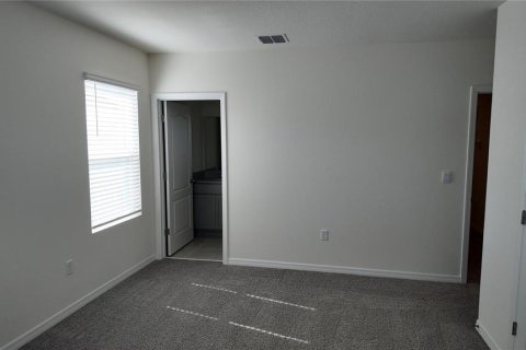 Townhouse in Davenport, Florida 3 bedrooms, 137.22 sq.m. № 1918416 - photo 27