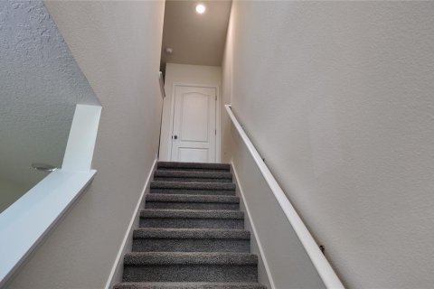 Townhouse in Davenport, Florida 3 bedrooms, 137.22 sq.m. № 1918416 - photo 22