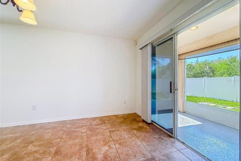 Touwnhouse à vendre à Wesley Chapel, Floride: 3 chambres, 153.29 m2 № 2229989 - photo 14