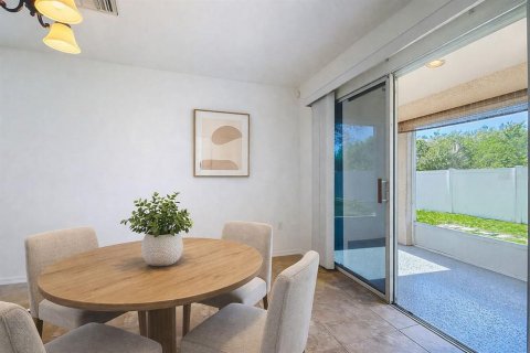 Touwnhouse à vendre à Wesley Chapel, Floride: 3 chambres, 153.29 m2 № 2229989 - photo 15
