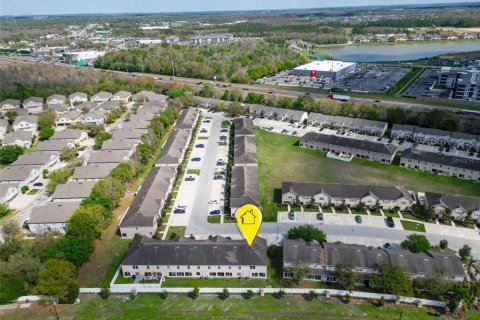 Touwnhouse à vendre à Wesley Chapel, Floride: 3 chambres, 153.29 m2 № 2229989 - photo 6
