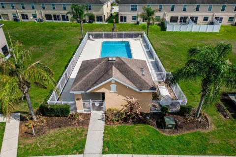 Touwnhouse à vendre à Wesley Chapel, Floride: 3 chambres, 153.29 m2 № 2229989 - photo 3