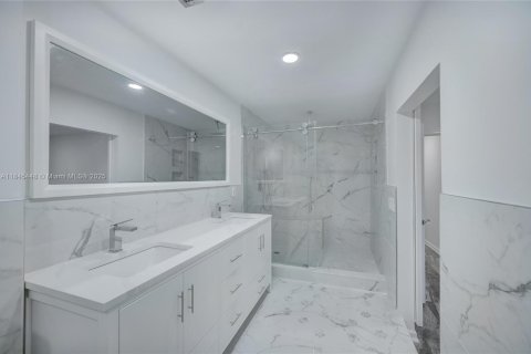 Condominio en venta en Delray Beach, Florida, 3 dormitorios, 204.76 m2 № 1842538 - foto 18