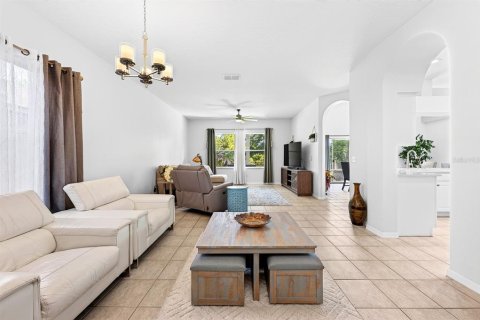 Villa ou maison à vendre à Orlando, Floride: 3 chambres, 204.2 m2 № 2149277 - photo 5