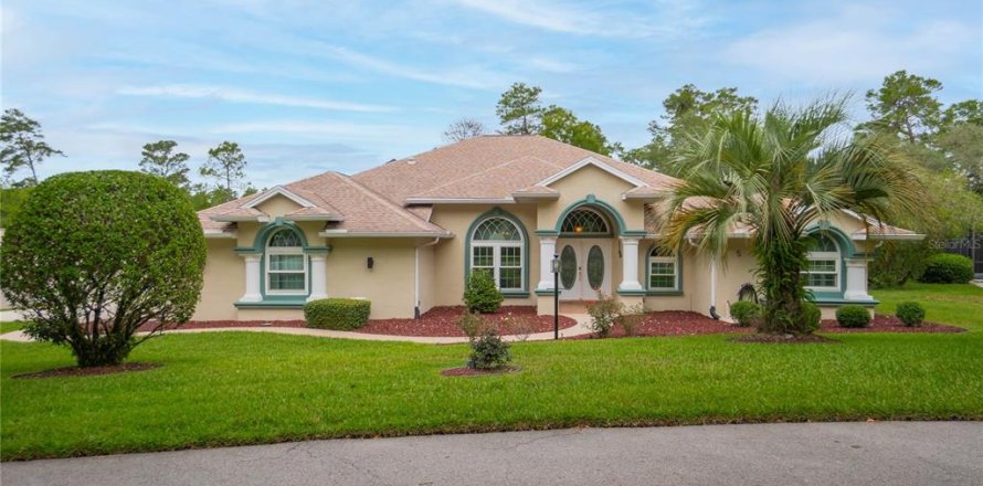 Villa ou maison à Homosassa, Floride 3 chambres, 244.05 m2 № 2400988
