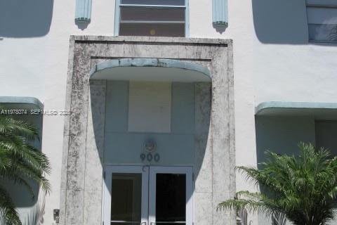 Condo in Miami Beach, Florida, 1 bedroom  № 2042010 - photo 16