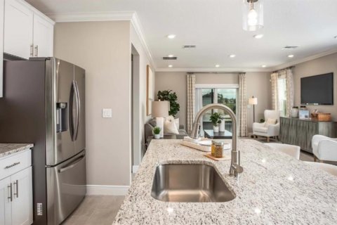 Casa en venta en Poinciana, Florida, 4 dormitorios, 192.49 m2 № 1563664 - foto 7