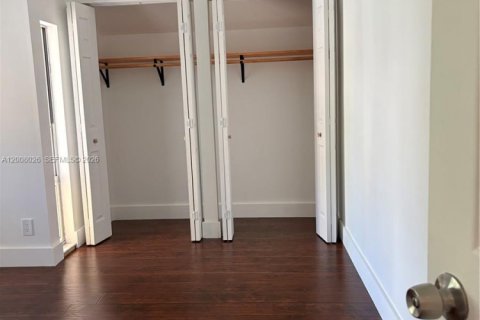 Touwnhouse à vendre à Plantation, Floride: 4 chambres, 193.24 m2 № 2170874 - photo 25