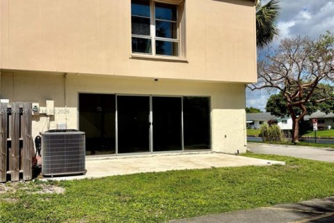 Touwnhouse à vendre à Plantation, Floride: 4 chambres, 193.24 m2 № 2170874 - photo 6