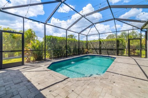 House in Parrish, Florida 4 bedrooms, 304.25 sq.m. № 1886056 - photo 15