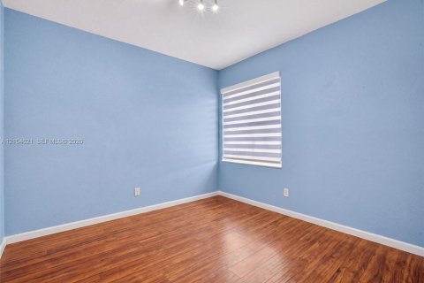 Купить таунхаус в Хомстед, Флорида 3 спальни, 108.6м2, № 2411816 - фото 26