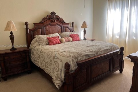 Condo in Pompano Beach, Florida, 3 bedrooms  № 2000261 - photo 28