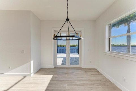 Купить виллу или дом в Пунта-Горда, Флорида 8 комнат, 226.4м2, № 2201231 - фото 30