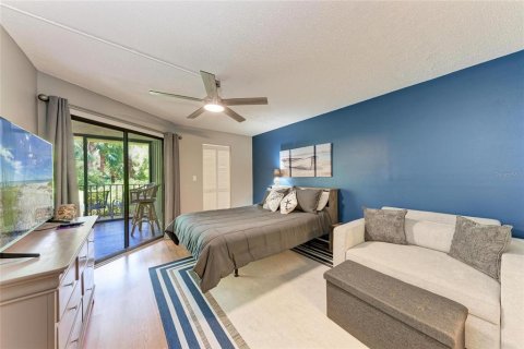 Condo in Bradenton, Florida, 2 bedrooms  № 1650289 - photo 15