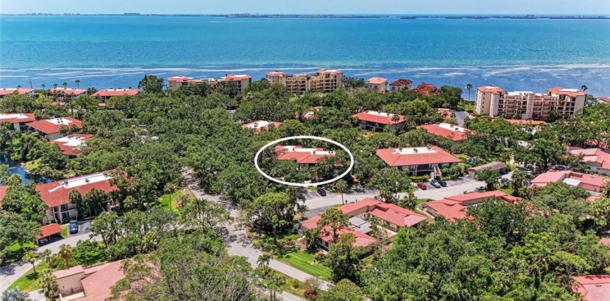 Condo in Bradenton, Florida, 2 bedrooms  № 1650289