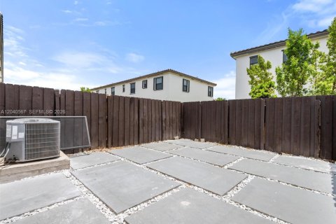 Touwnhouse à vendre à Homestead, Floride: 3 chambres, 123.37 m2 № 2087278 - photo 30