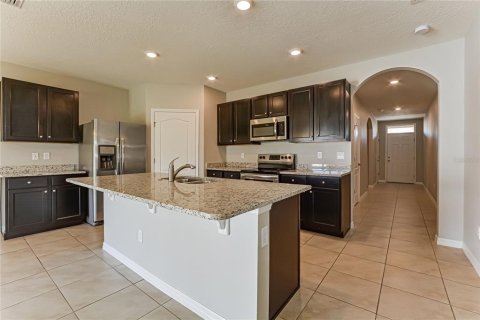 House in Davenport, Florida 4 bedrooms, 171.96 sq.m. № 1902847 - photo 7
