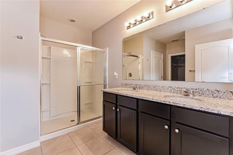 House in Davenport, Florida 4 bedrooms, 171.96 sq.m. № 1902847 - photo 10