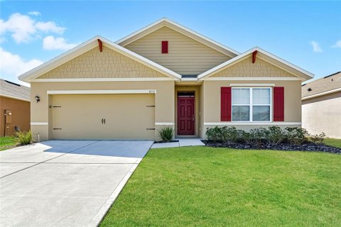 House in Davenport, Florida 4 bedrooms, 171.96 sq.m. № 1902847 - photo 1