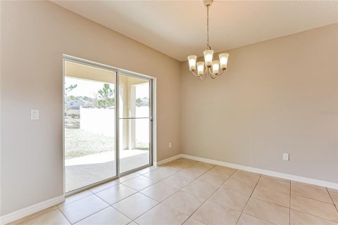 House in Davenport, Florida 4 bedrooms, 171.96 sq.m. № 1902847 - photo 3