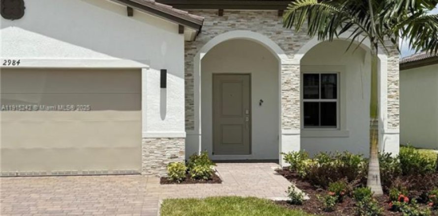 Villa ou maison à Homestead, Floride 3 chambres, 288 m2 № 1970648