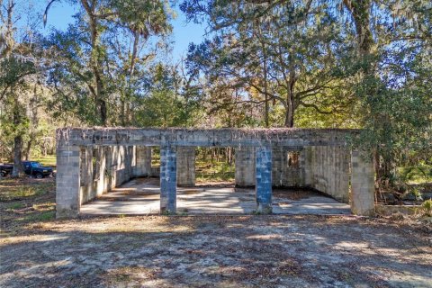 House in Astatula, Florida 2 bedrooms, 125.42 sq.m. № 889014 - photo 27