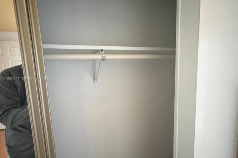 Villa ou maison à vendre à Winter Garden, Floride: 2 chambres № 2051466 - photo 9