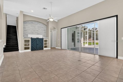 House in Casselberry, Florida 4 bedrooms, 267.84 sq.m. № 1907775 - photo 11