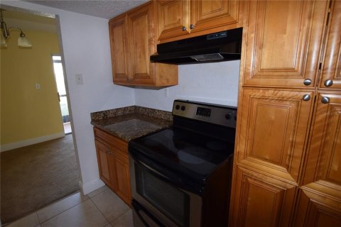 Copropriété à louer à Orlando, Floride: 1 chambre, 70.23 m2 № 2398873 - photo 8