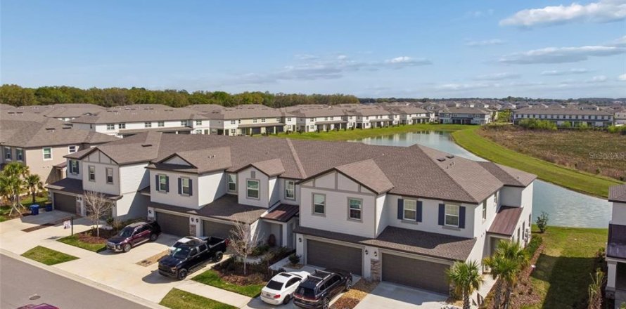 Adosado en San Antonio, Florida 3 dormitorios, 167.32 m2 № 2130157