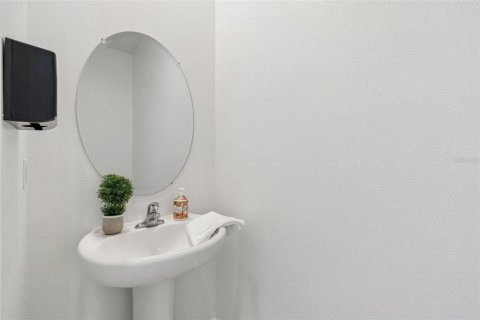 Adosado en venta en San Antonio, Florida, 3 dormitorios, 167.32 m2 № 2130157 - foto 23