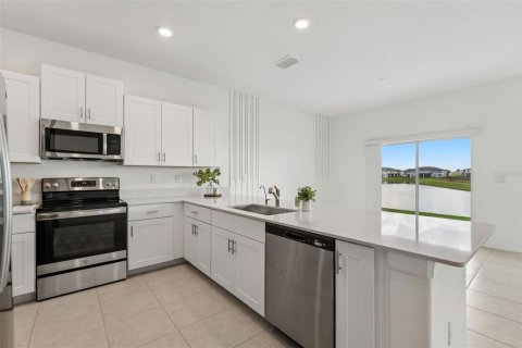 Adosado en venta en San Antonio, Florida, 3 dormitorios, 167.32 m2 № 2130157 - foto 5