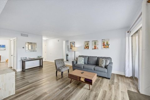 Condominio en venta en Sarasota, Florida, 1 dormitorio, 71.35 m2 № 1631497 - foto 5