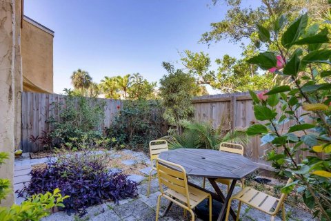 Condominio en venta en Sarasota, Florida, 1 dormitorio, 71.35 m2 № 1631497 - foto 17