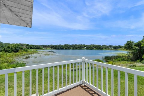 House in Fruitland Park, Florida 3 bedrooms, 235.6 sq.m. № 1844394 - photo 4