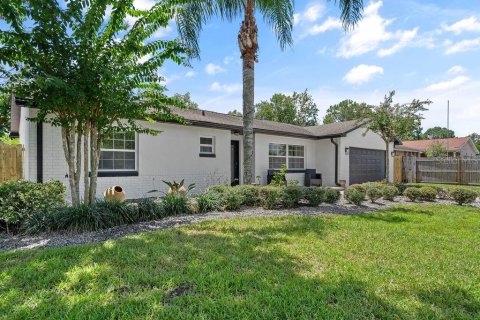 House in Orlando, Florida 3 bedrooms, 142.7 sq.m. № 1883764 - photo 2