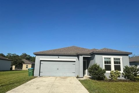 Villa ou maison à Deltona, Floride 3 chambres, 163.79 m2 № 2368988