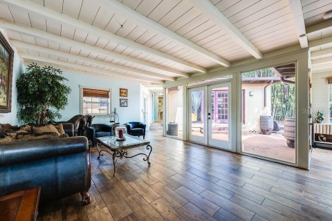 Casa en venta en Orlando, Florida, 4 dormitorios, 242.94 m2 № 1914518 - foto 3