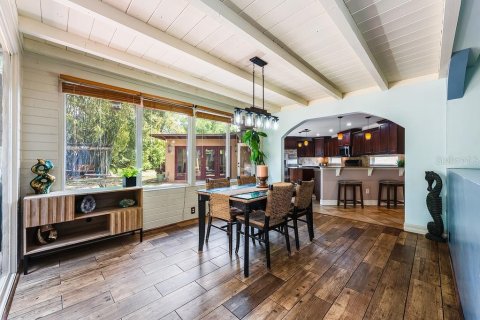 Casa en venta en Orlando, Florida, 4 dormitorios, 242.94 m2 № 1914518 - foto 5