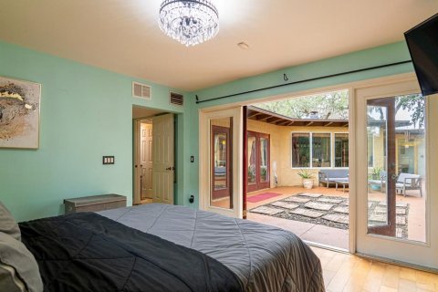 Casa en venta en Orlando, Florida, 4 dormitorios, 242.94 m2 № 1914518 - foto 12