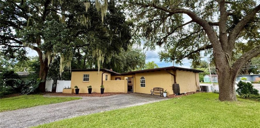 Casa en Orlando, Florida 4 dormitorios, 242.94 m2 № 1914518