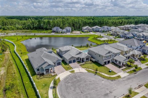 Villa ou maison à louer à Windermere, Floride: 4 chambres, 291.71 m2 № 2318675 - photo 2