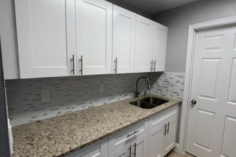 Villa ou maison à Boynton Beach, Floride 3 chambres, 69.12 m2 № 2146139