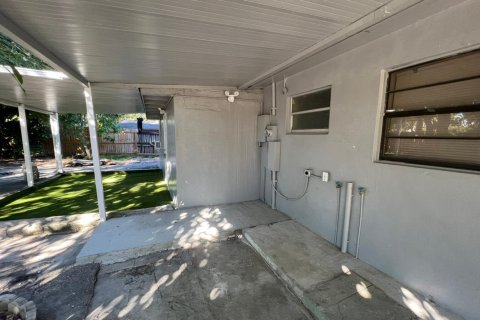 House in Boynton Beach, Florida 3 bedrooms, 69.12 sq.m. № 2146139 - photo 17